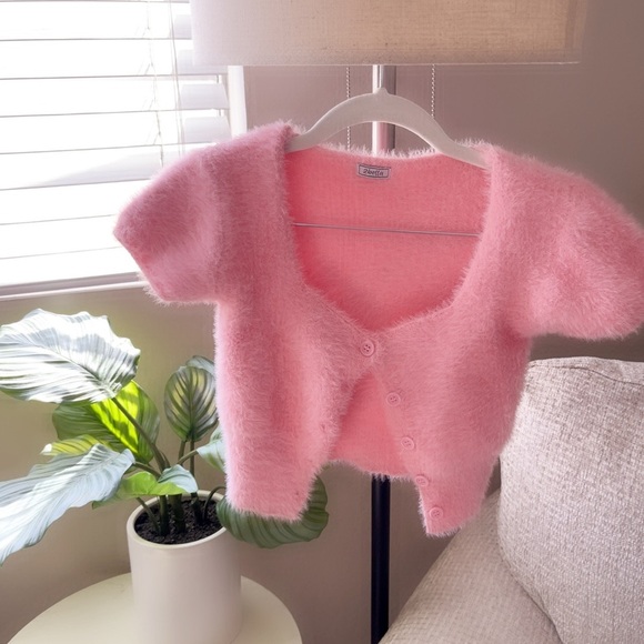 2bellas Pink Fuzzy Button-Up Cardigan - Picture 1 of 5